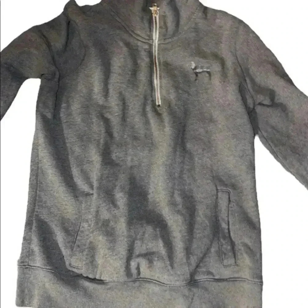 VS PINK sweatshirt - Picture 2 of 2